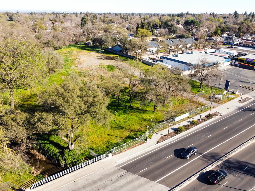 7828 Auburn Boulevard Property Photo 2