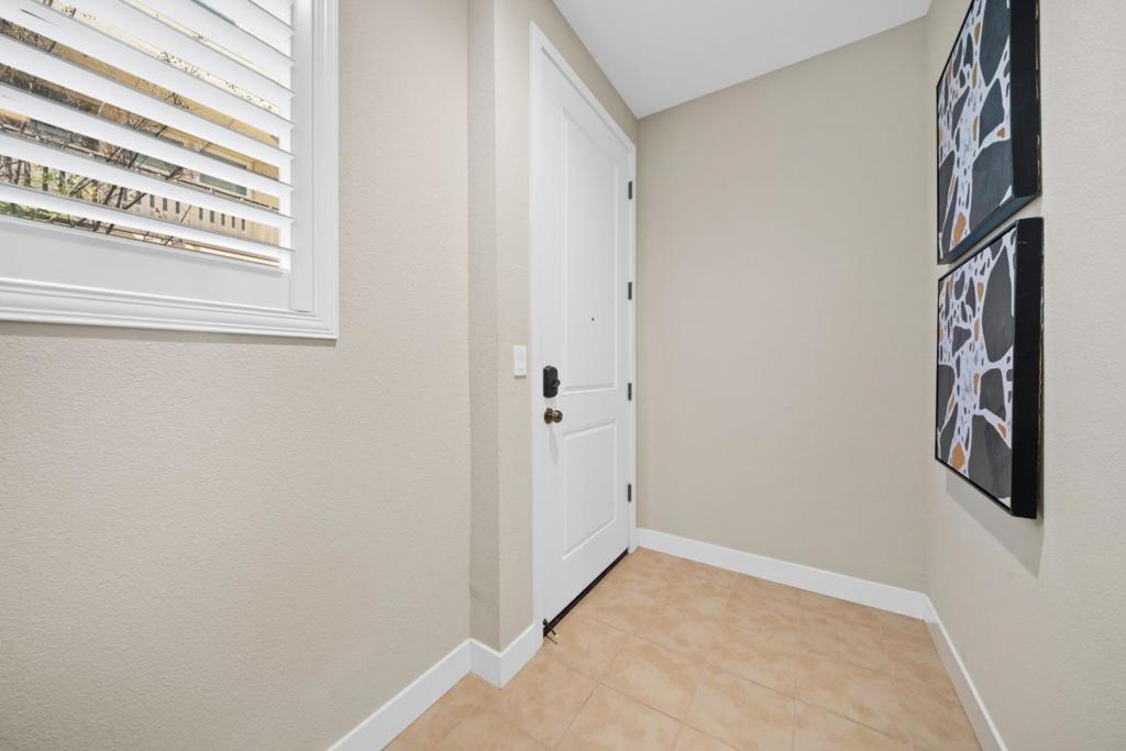 79 Sterling Lane Property Photo 32