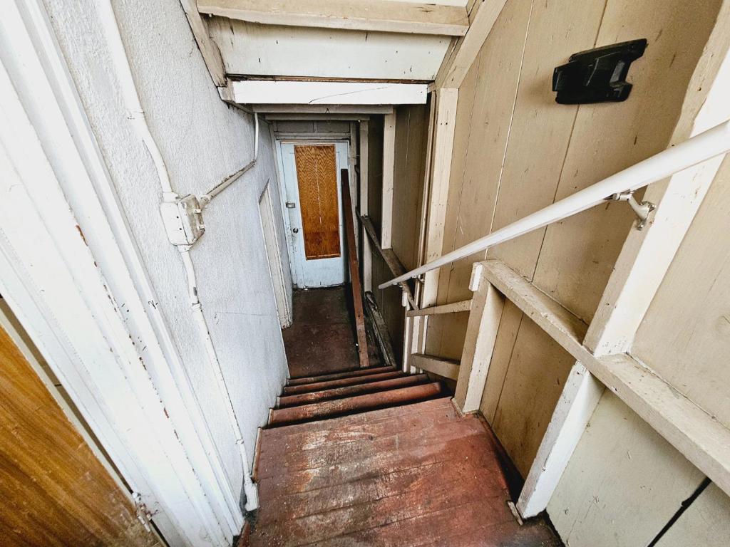 6330 Racine Street Property Photo 13