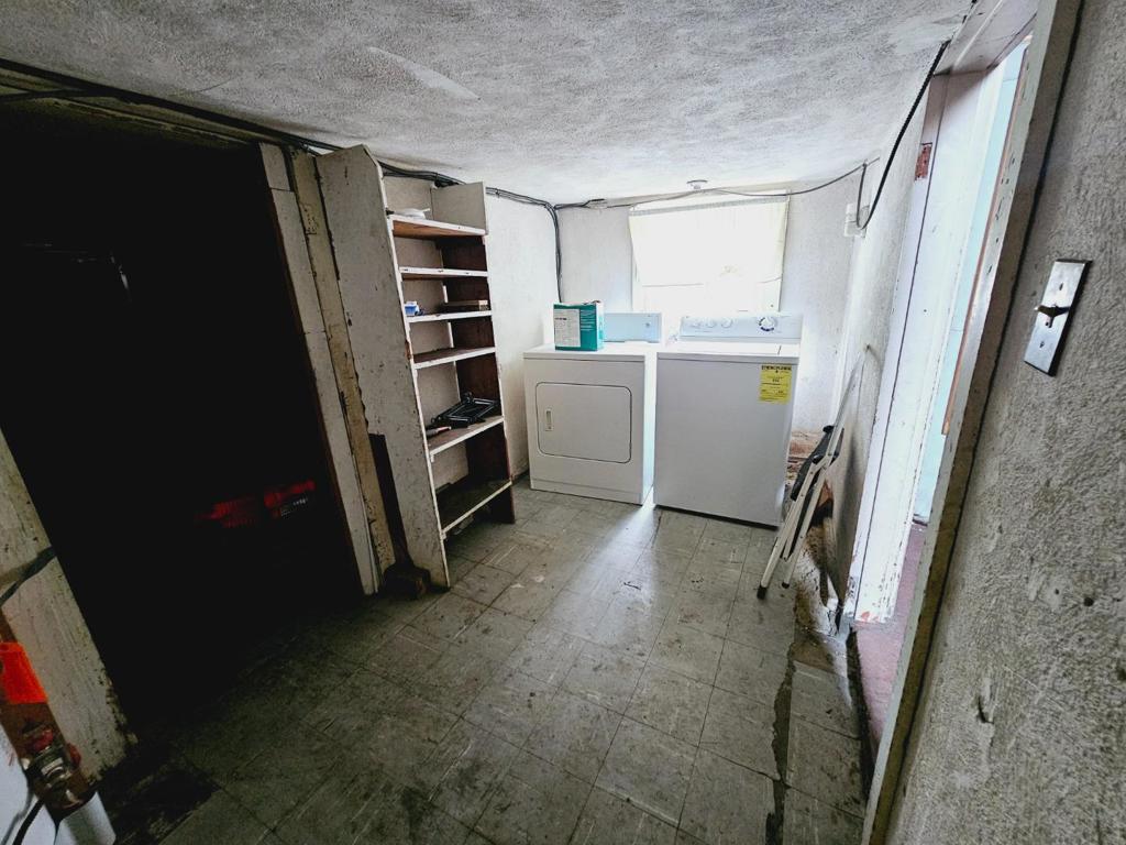 6330 Racine Street Property Photo 15