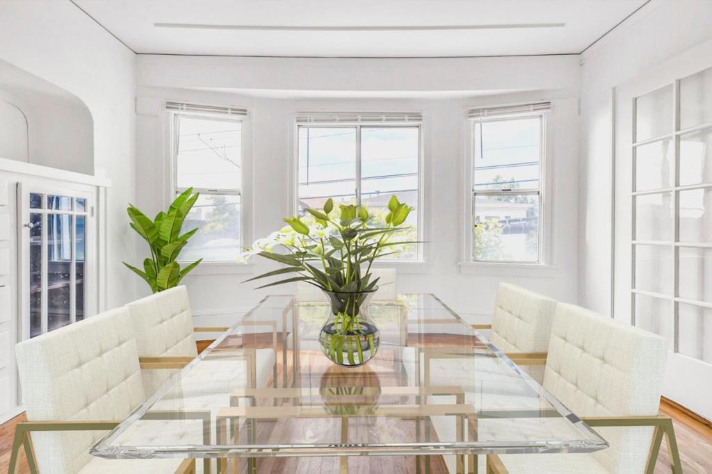 501 E 20th Street Property Photo 4