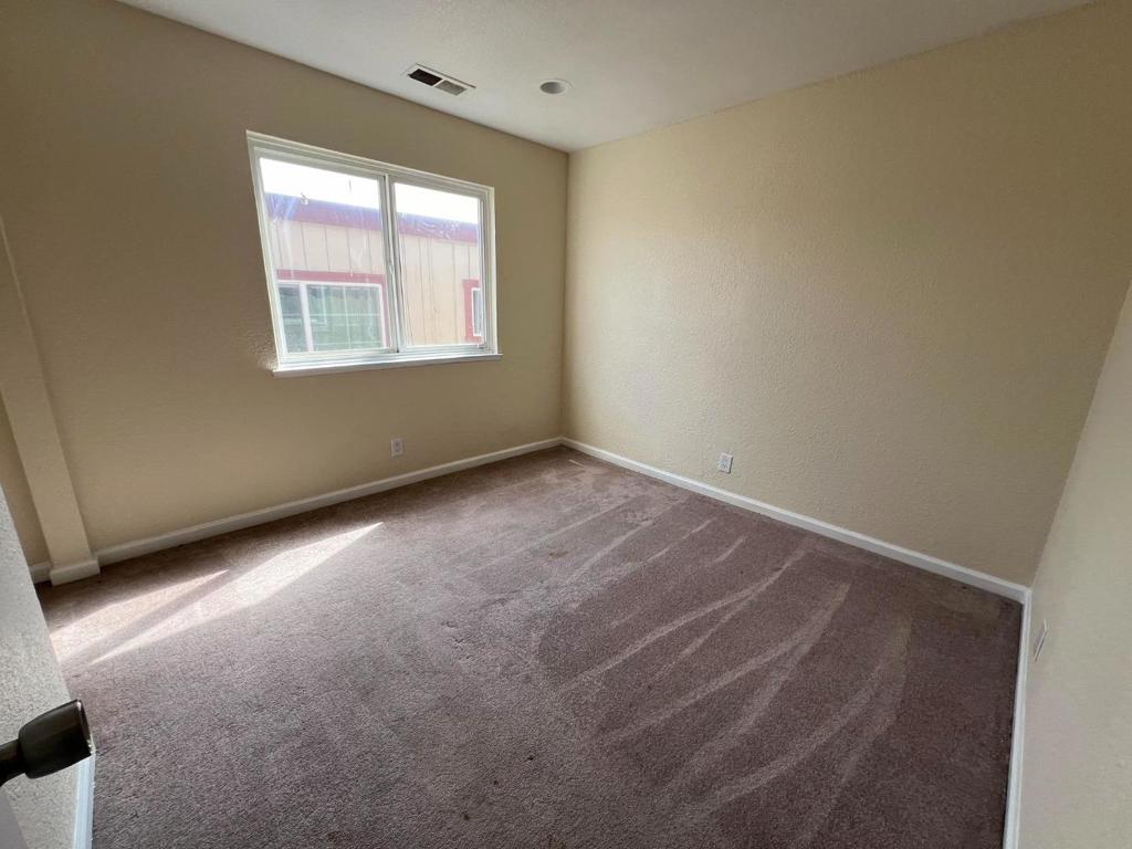 1331 Felton Street Property Photo 9