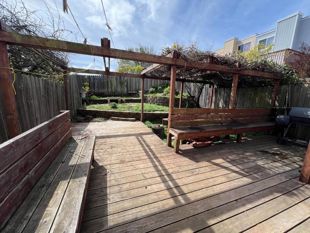 1331 Felton Street Property Photo 15