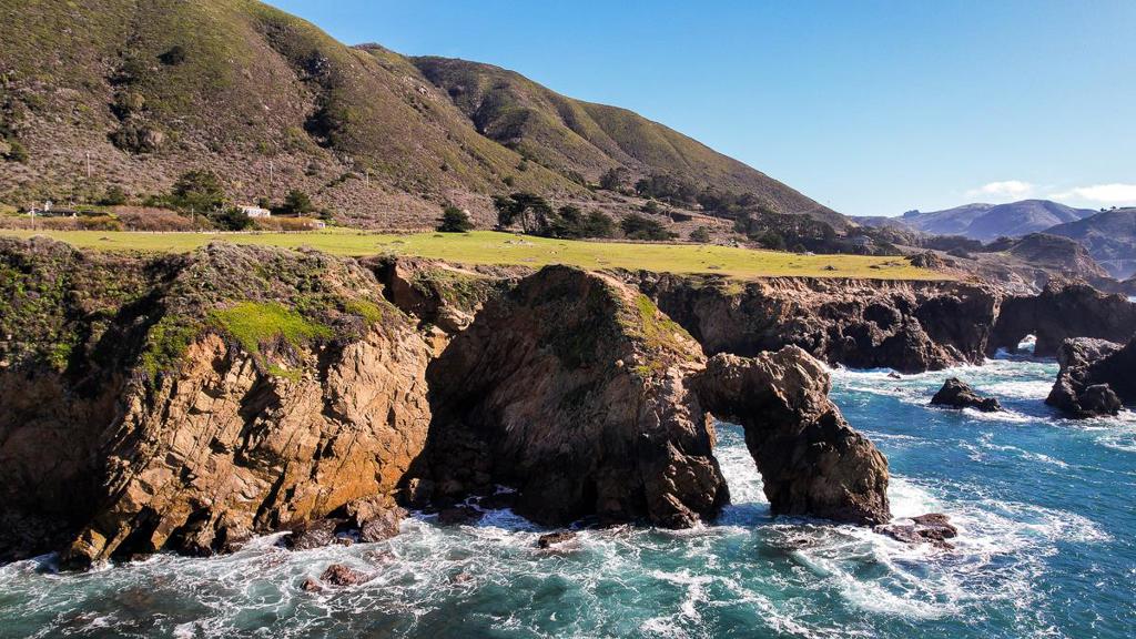 37305 Highway 1 Property Photo 3