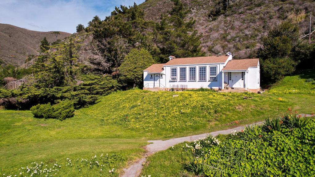 37305 Highway 1 Property Photo 14