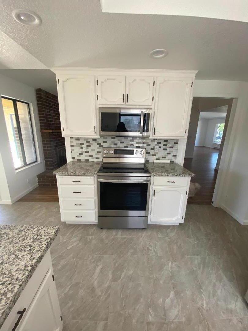 396 Lancaster Drive Property Photo 8