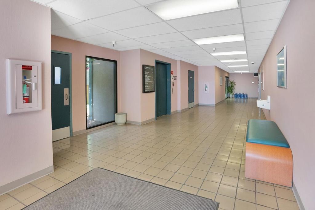 700 Frederick Street Property Photo 6