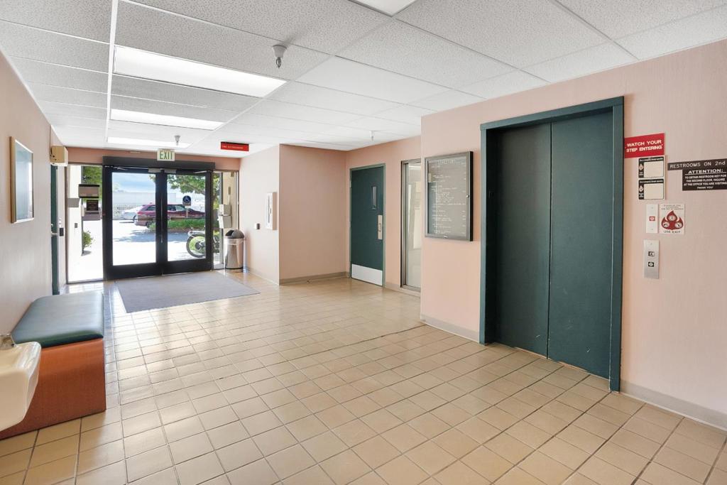 700 Frederick Street Property Photo 22