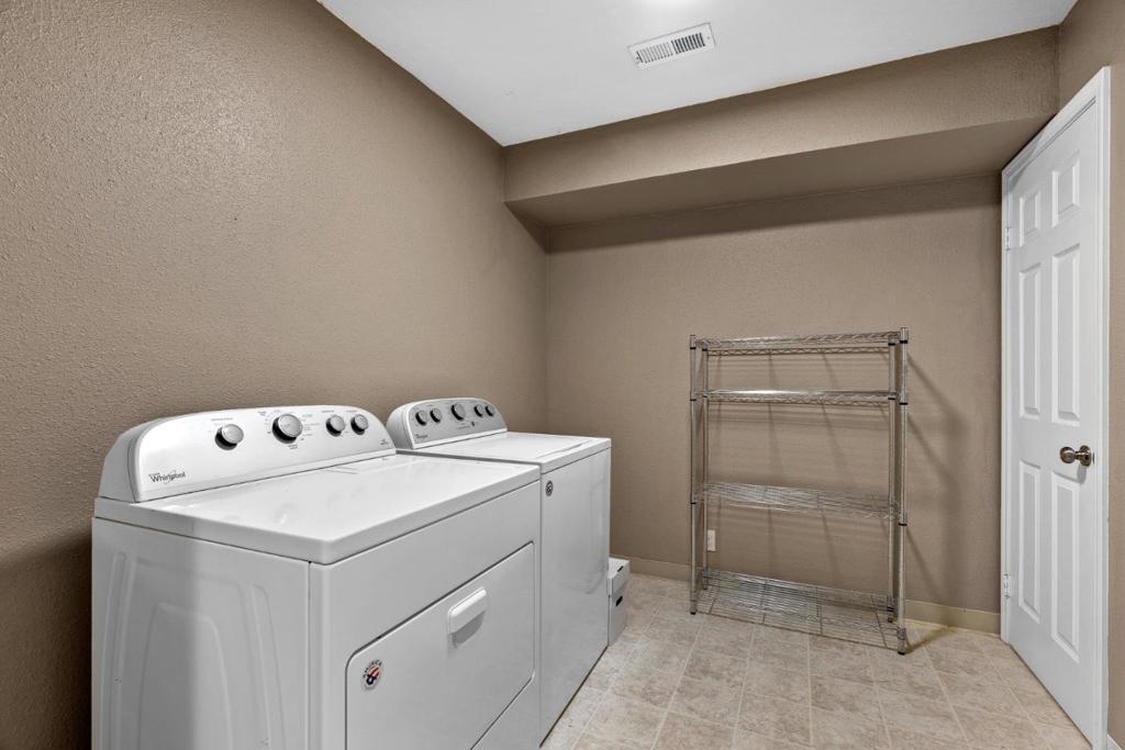 114 Sawyer Circle Property Photo 31