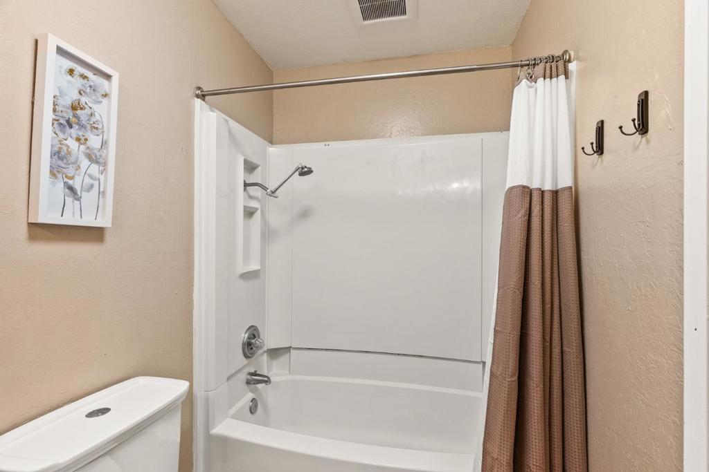 114 Sawyer Circle Property Photo 70