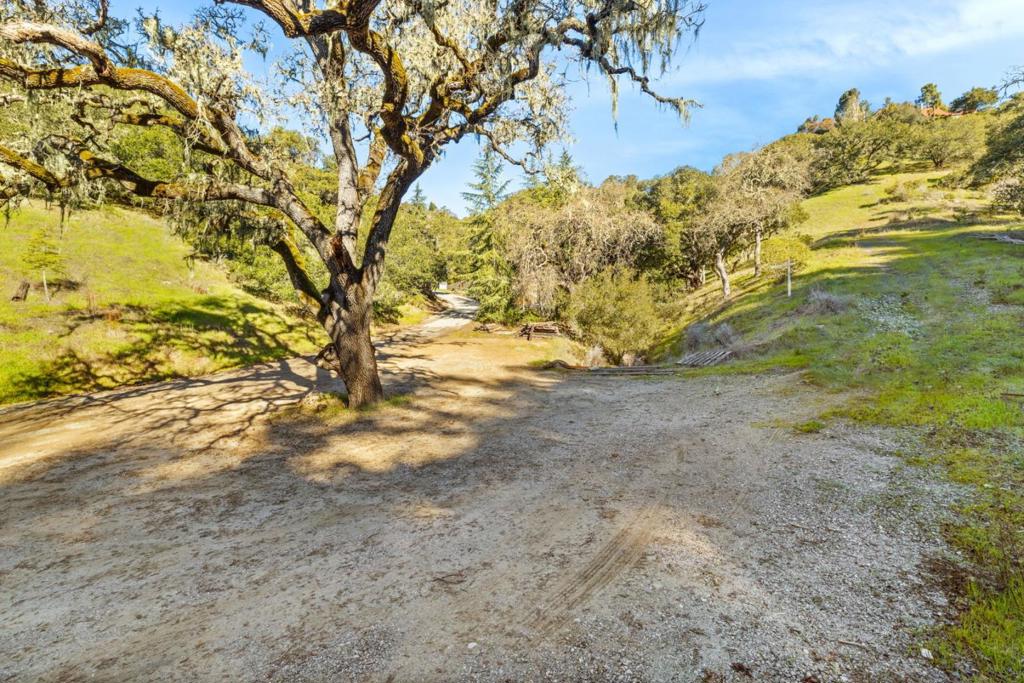 4 El Vanada Road Property Photo 17