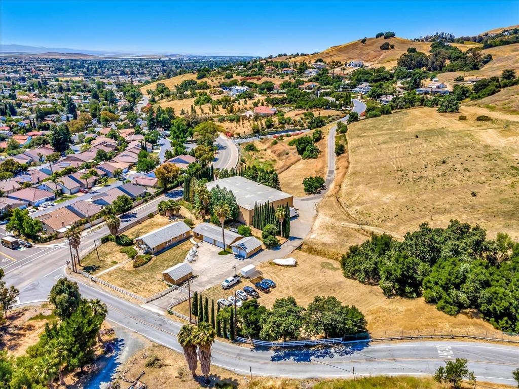 1995 Old Calaveras Road Property Photo
