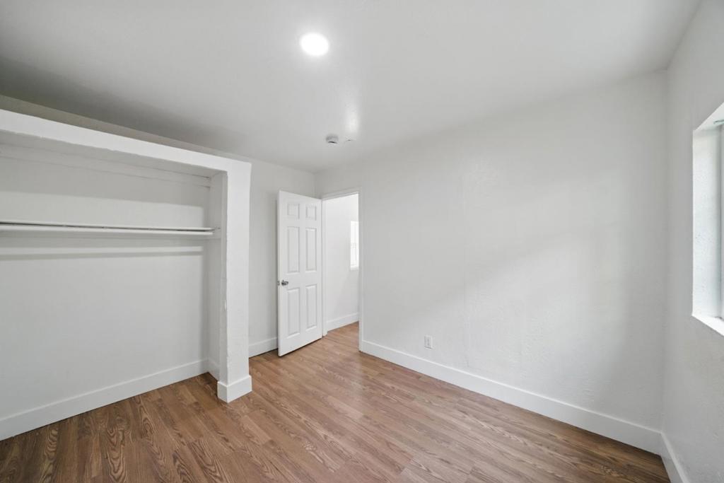462 Delhi Avenue Property Photo 16