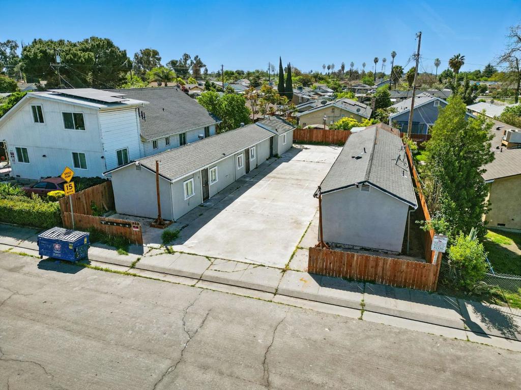 462 Delhi Avenue Property Photo 21