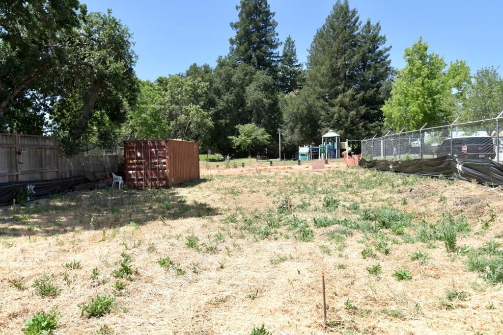 25 Rae Street Property Photo 1