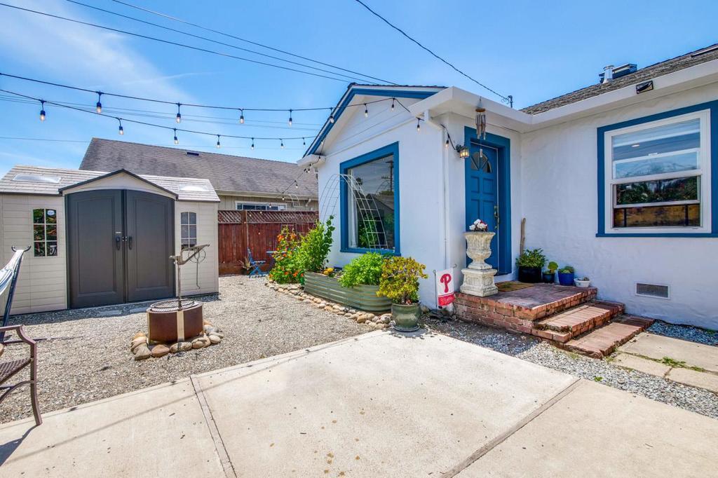 1505 17th Avenue Property Photo 2