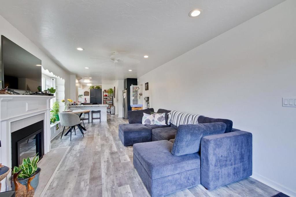 1505 17th Avenue Property Photo 4