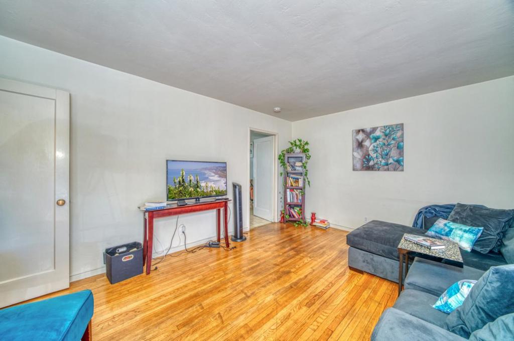 Williams Street Property Photo 16