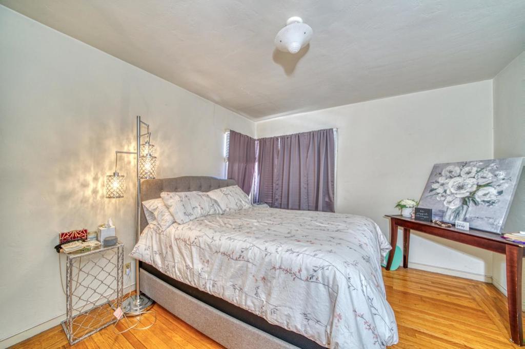 Williams Street Property Photo 21