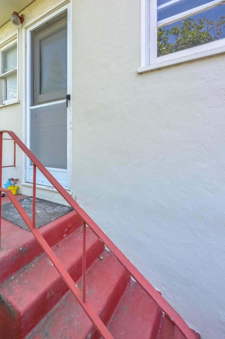 Williams Street Property Photo 23