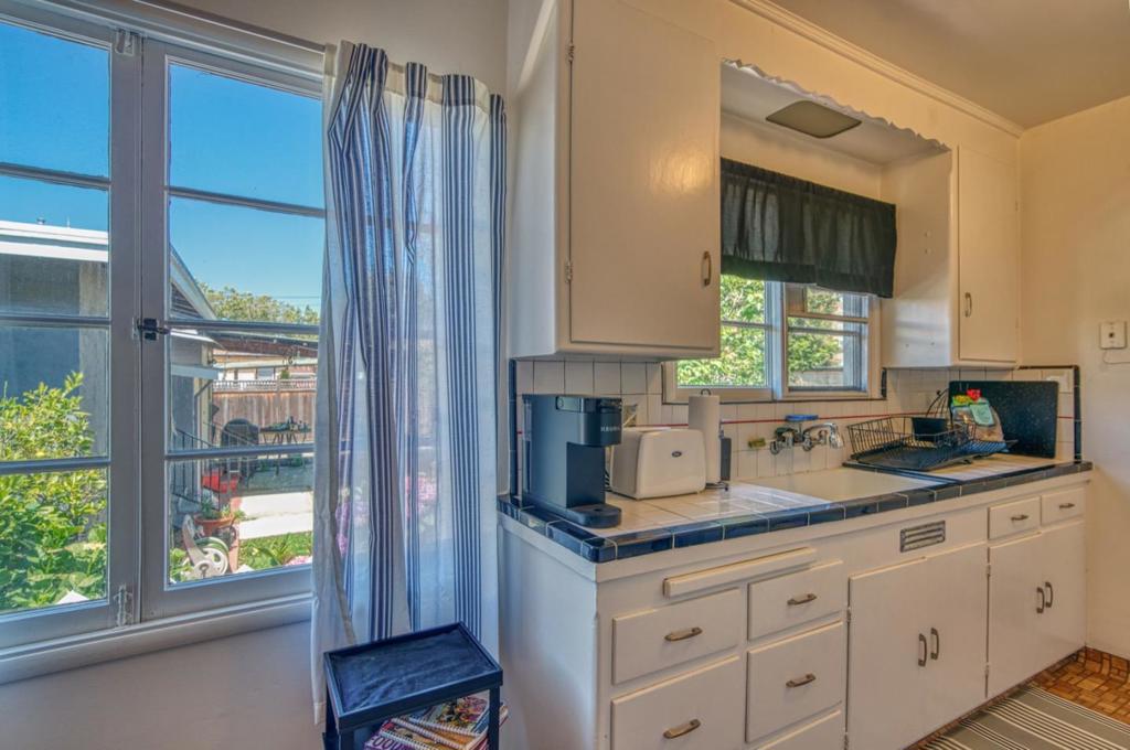 Williams Street Property Photo 29