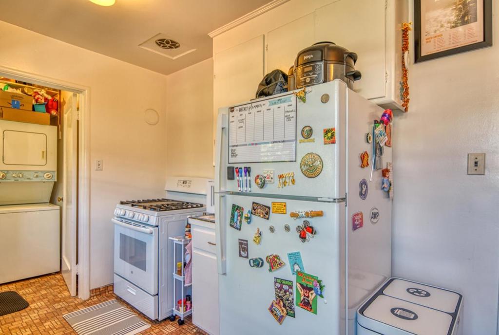 Williams Street Property Photo 30
