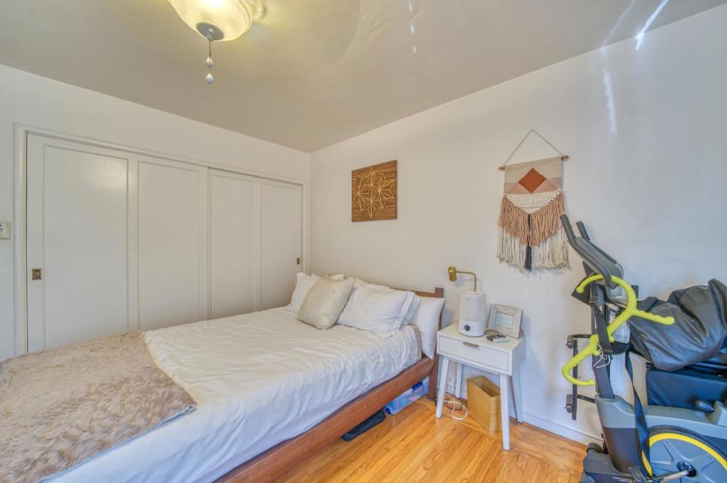 Williams Street Property Photo 33