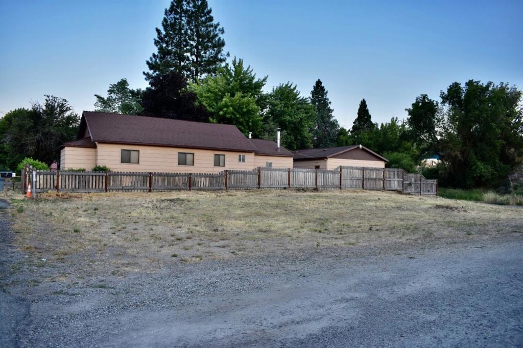 563 Shasta Avenue Property Photo 13
