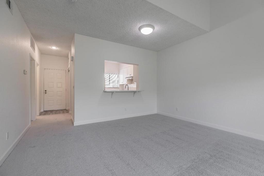 4681 Albany Circle 146 Property Photo 44