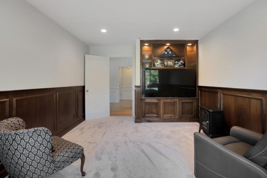 103 Victoria Lane Property Photo 33