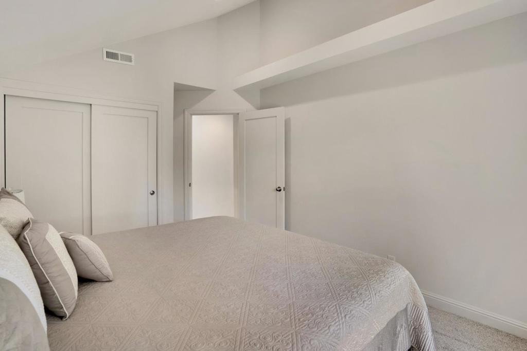 103 Victoria Lane Property Photo 37