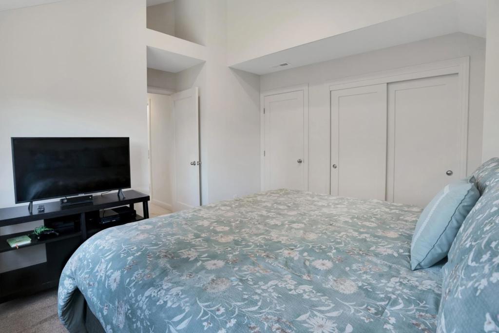 103 Victoria Lane Property Photo 44