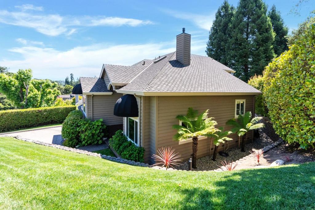 103 Victoria Lane Property Photo 56