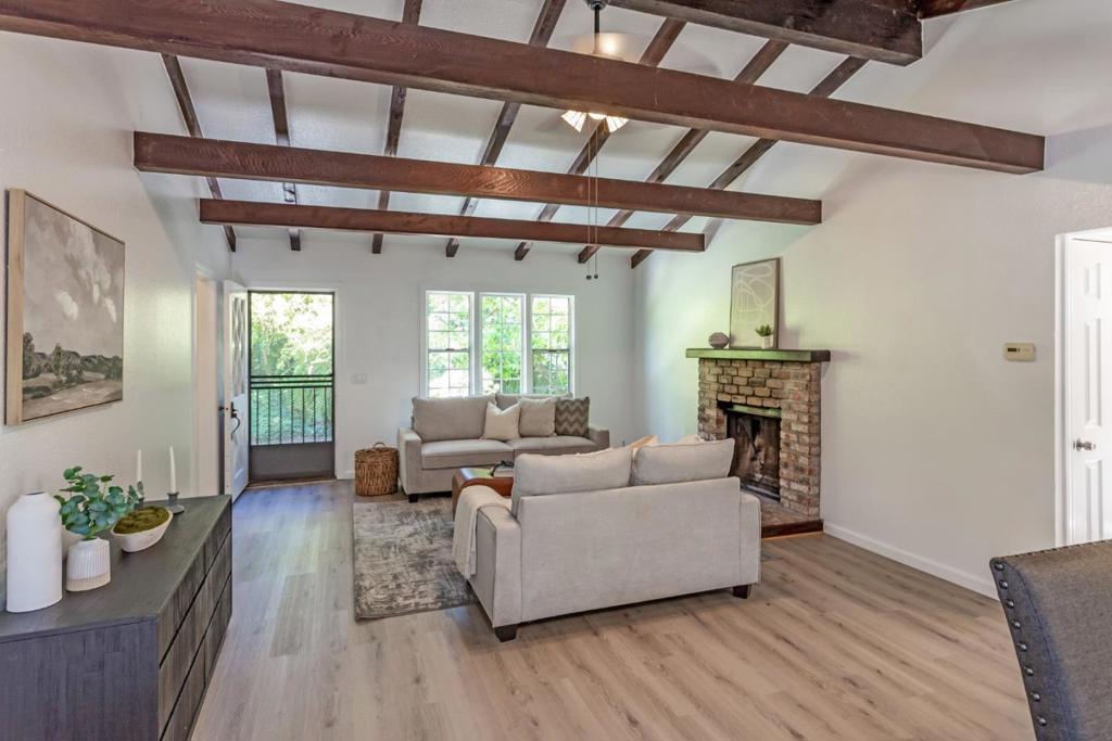 17765 Umatilla Trail Property Photo 4