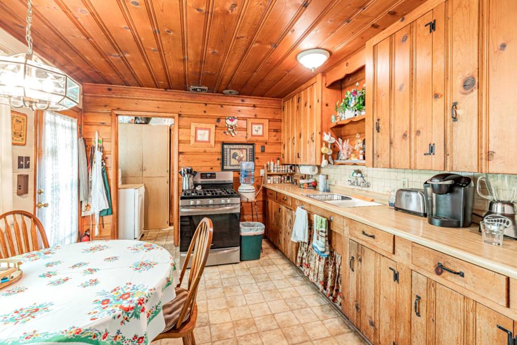 1641 Valley View Road Property Photo 21
