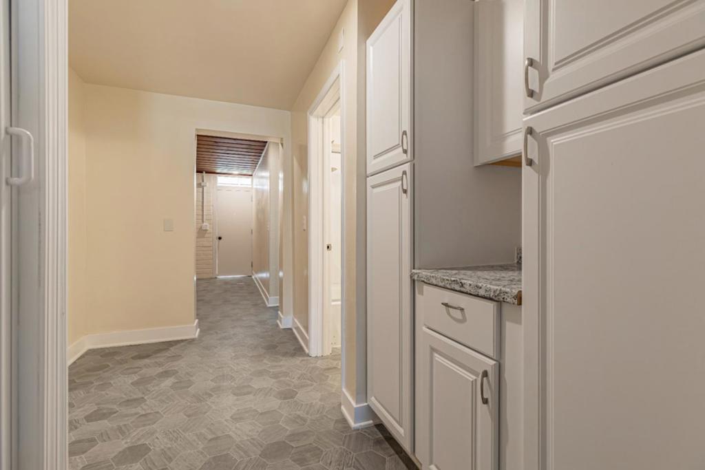 1641 Valley View Road Property Photo 30