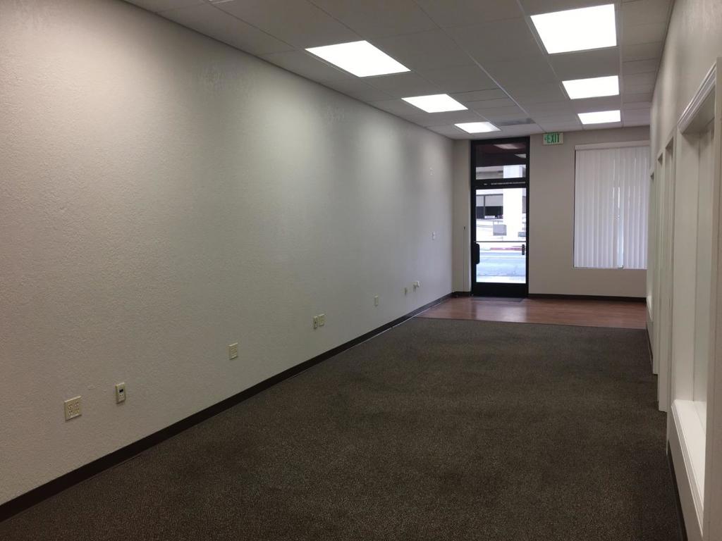 567 Laurel Street Property Photo 5