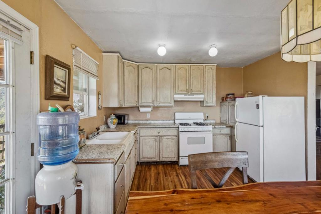 6787 Croy Road Property Photo 19