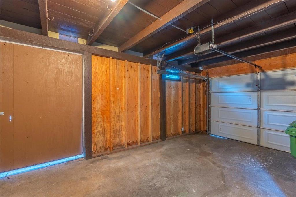 244 Grove Acre Avenue Property Photo 33