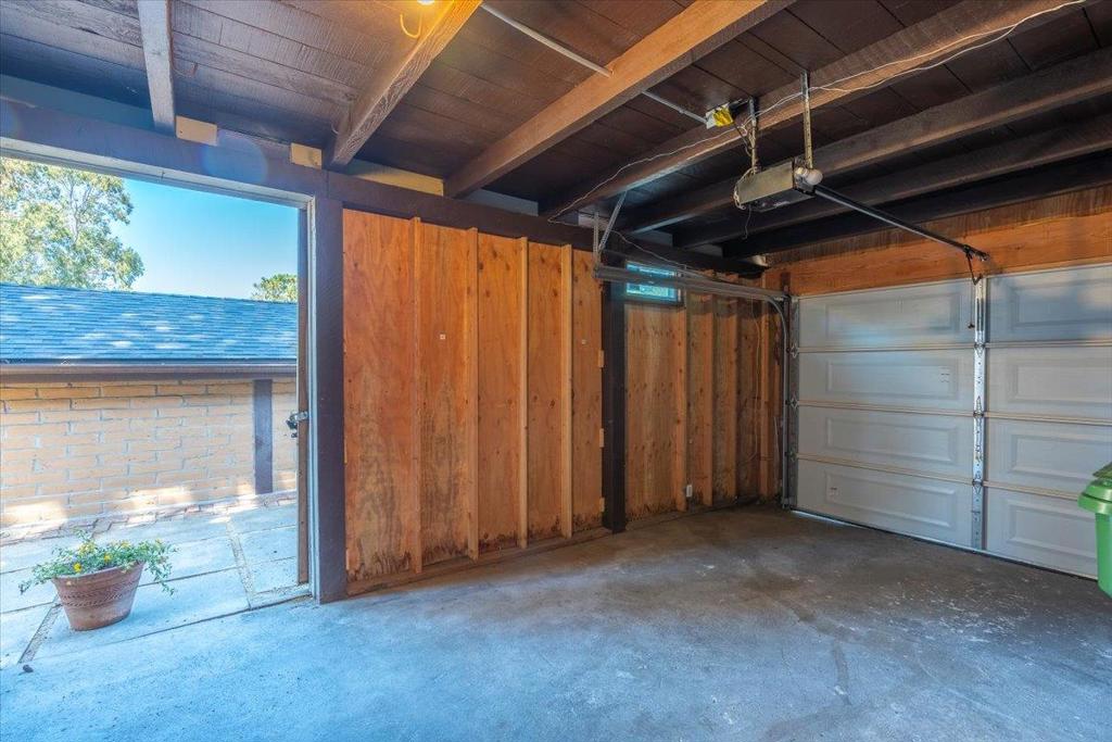 244 Grove Acre Avenue Property Photo 34