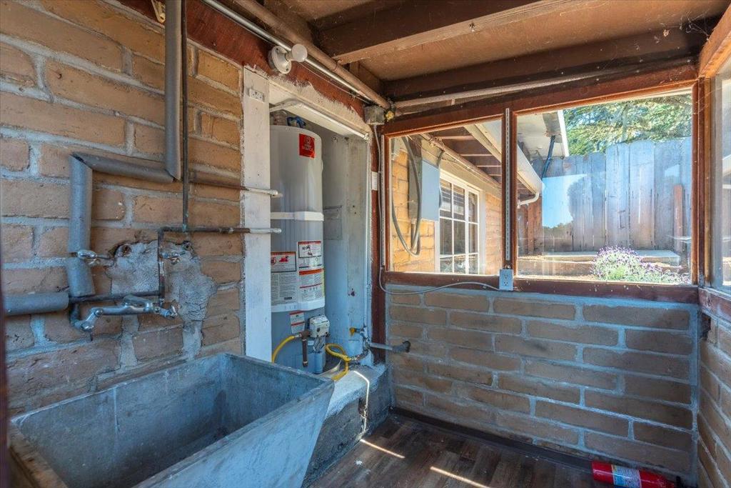244 Grove Acre Avenue Property Photo 40