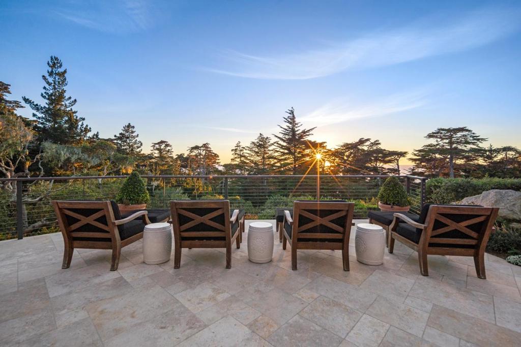 3187 17 Mile Drive Property Photo 16