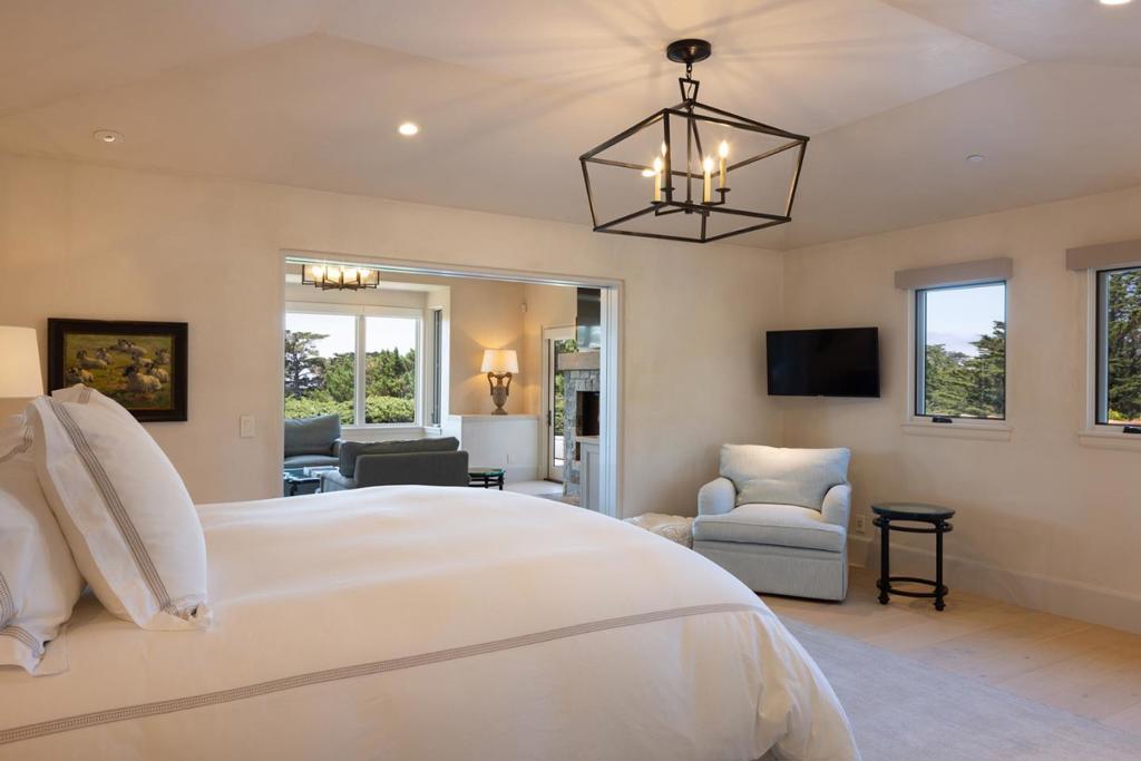 3187 17 Mile Drive Property Photo 44