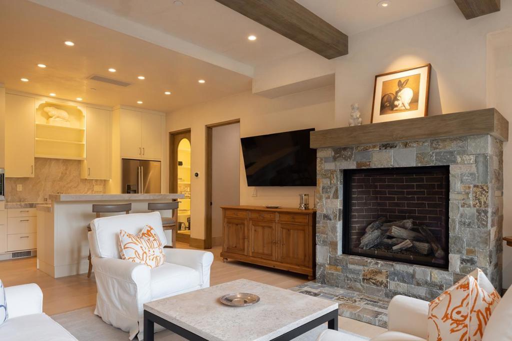 3187 17 Mile Drive Property Photo 48