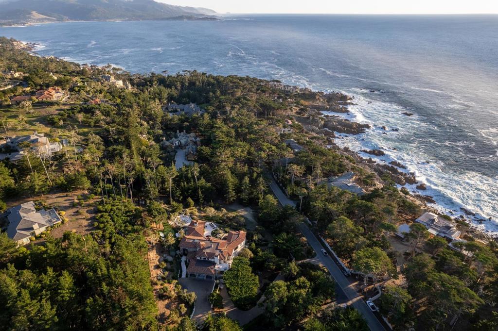 3187 17 Mile Drive Property Photo 56