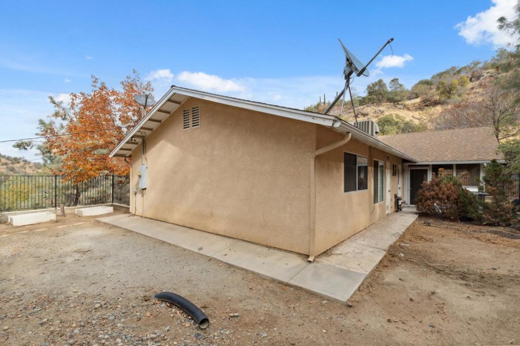 31459 N Dome Drive Property Photo 10