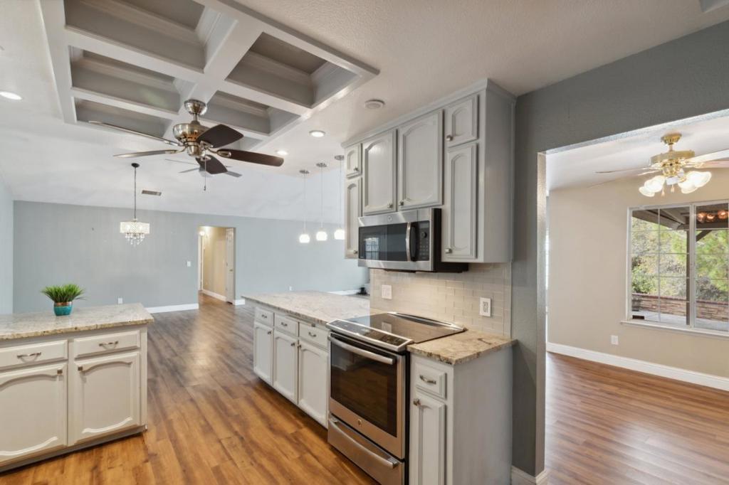 31459 N Dome Drive Property Photo 19