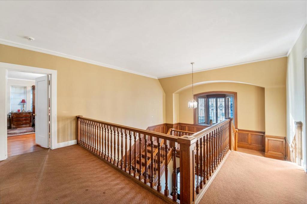 1190 Emory Street Property Photo 69
