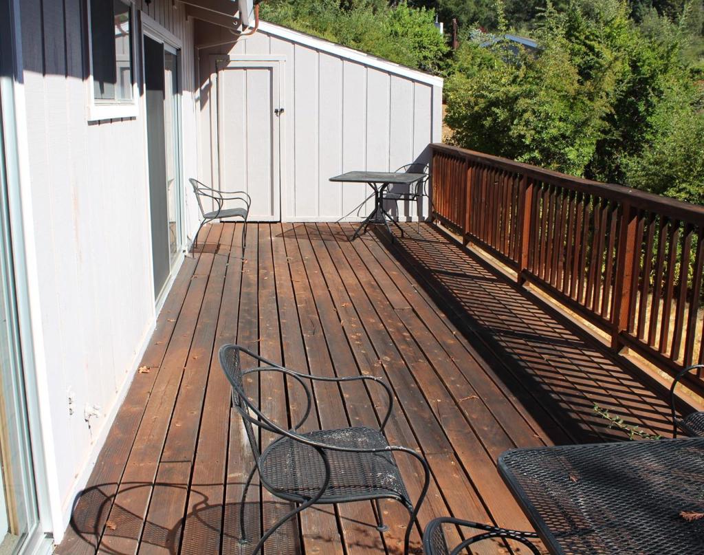 278 E Hilton Drive Property Photo 8