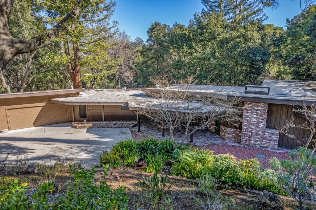 15050 Oriole Road Property Photo
